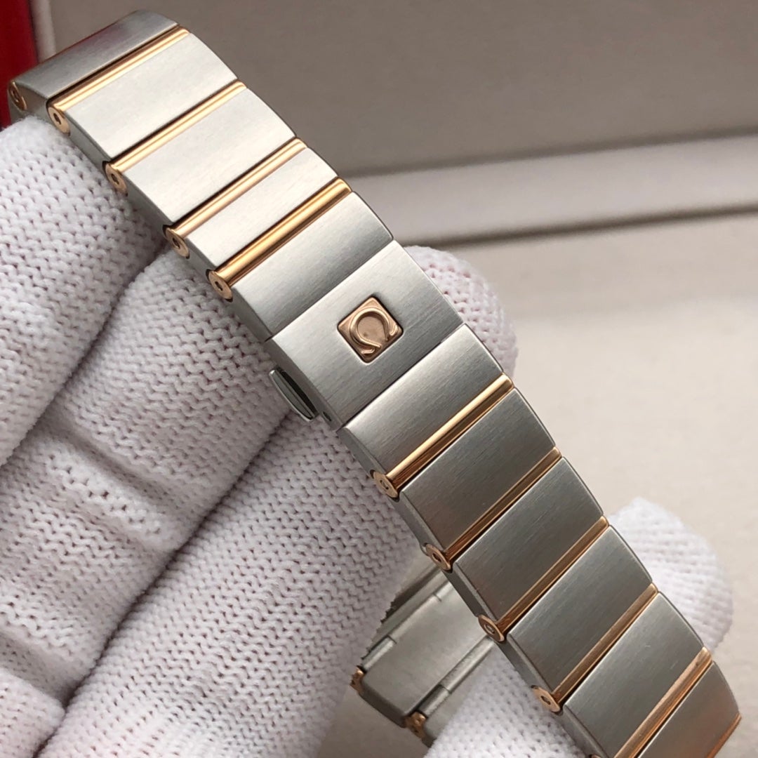 CONSTELLATION 27MM QUARTZ ROSE GOLD BEZEL MOTHER OF PEARL DIAL