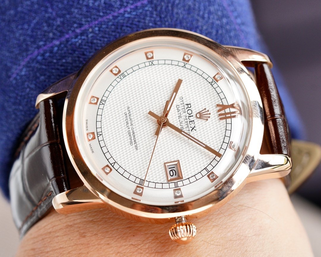 OYSTER PERPETUAL 41MM STEEL CASE DIAMOND NUMERALS