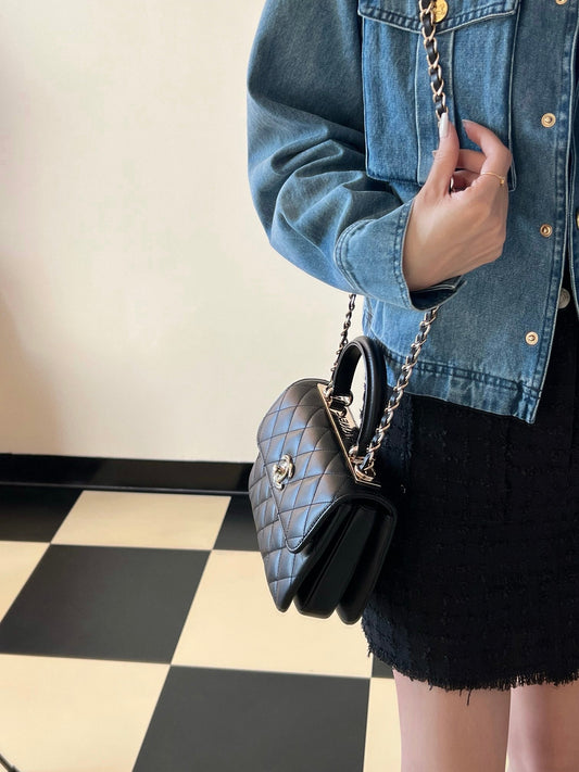 CC TRENDY 20CM BLACK LAMBSKIN SILVER HARDWARE
