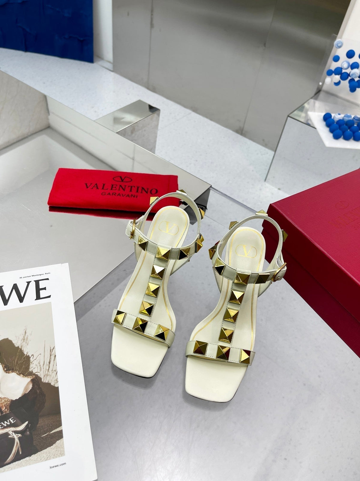 Valentino Roman Stud Sandal 90mm Calfskin 239554