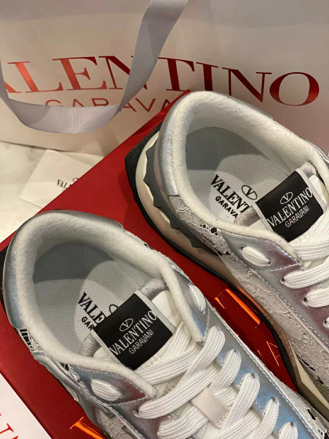 Lace And Mesh Lacerunner Sneaker In White Mix Grey 994620