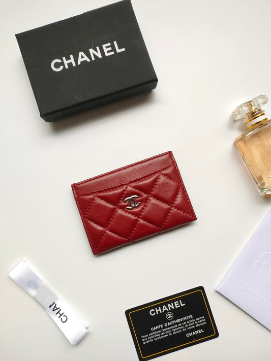 CC CARD HOLDER 11.2 CRIMSON CALFSKIN GOLD ICON