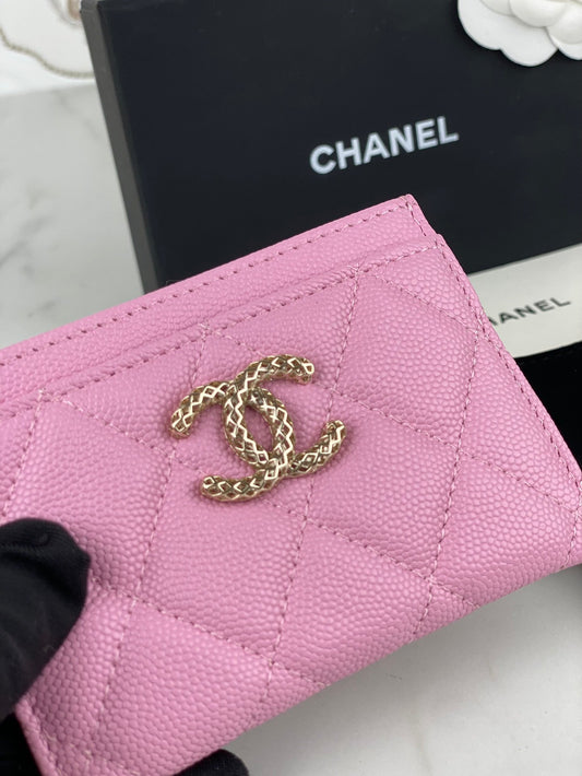 CC CARD HOLDER 19.5 PINK GRAINED CALFSKIN GOLD ICON