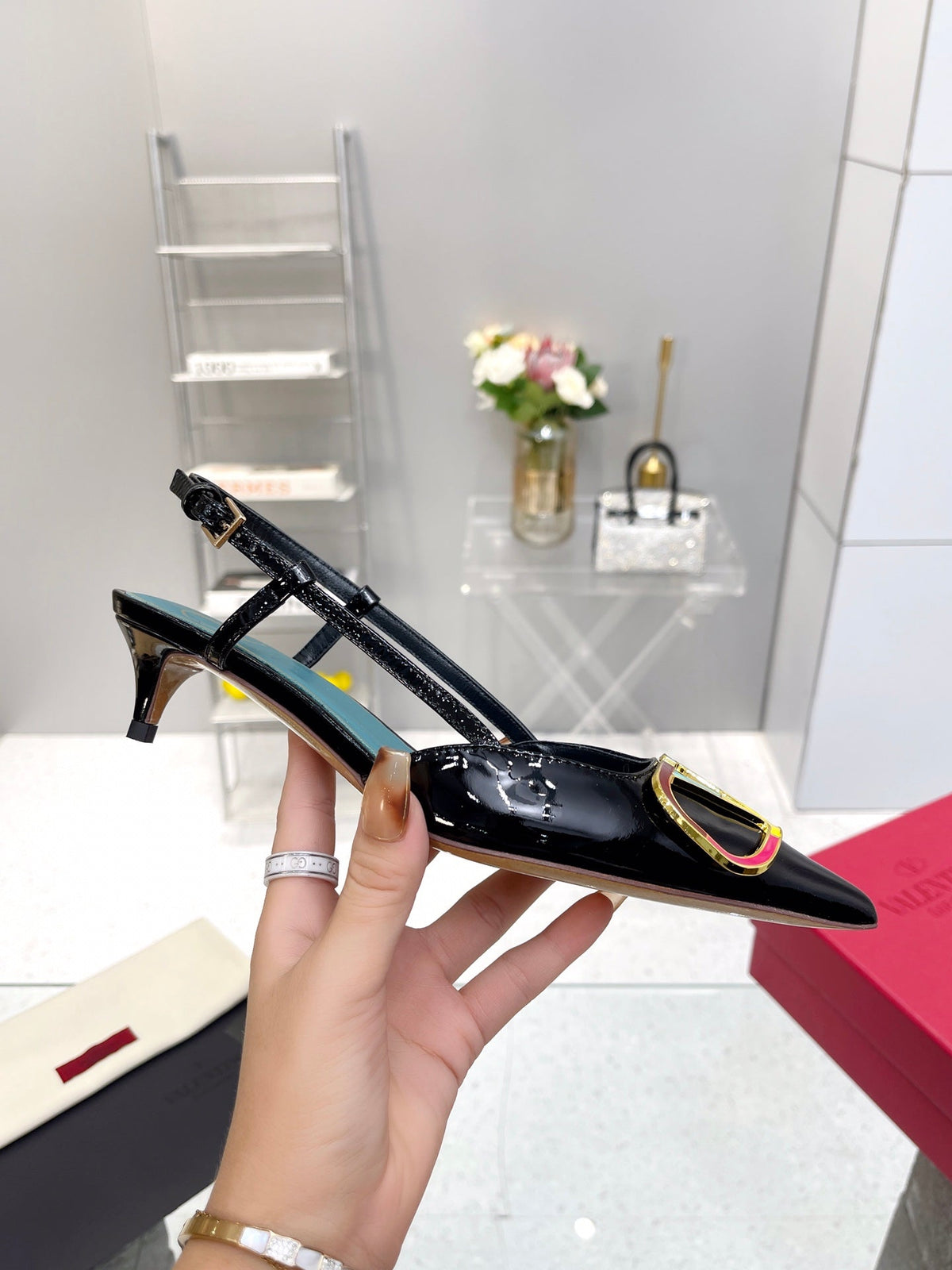 VT Vlogo Signature Black Slingback Patent Leather