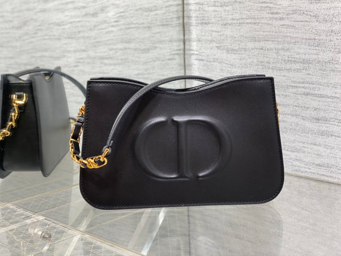 HOBO SIGNATURE 23 BAG IN BLACK LAMBSKIN