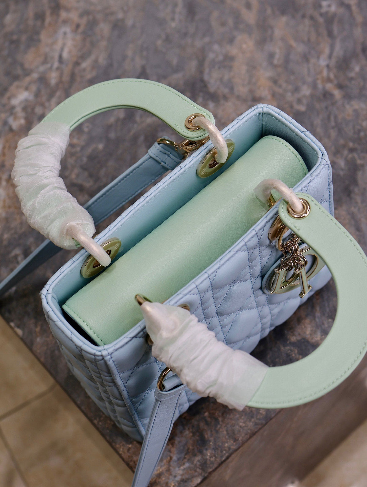 Lady Bag 17cm Celeste Blue Pale Green Lambksin