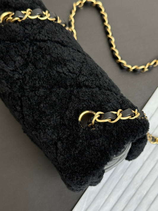 Flap Bag Mini 18cm Black Sherling Lambskin Gold Hardware