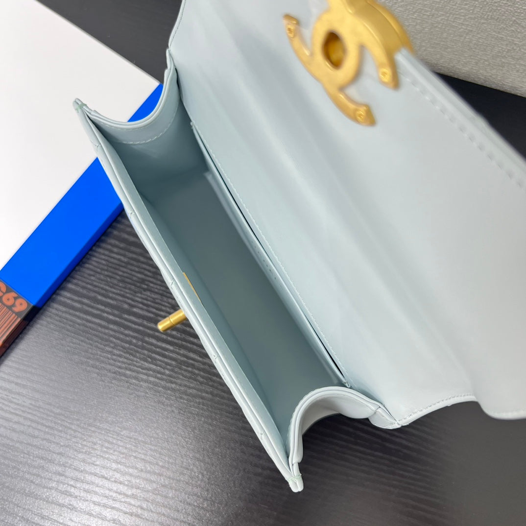 CC 25S Woc Cloud Blue Calfskin Gold Hardware