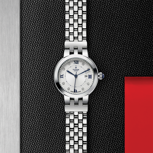 Clair de Rose 30mm - Opaline, Diamond-Set on Bracelet
