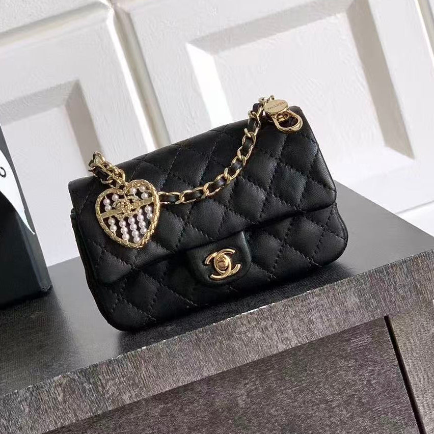 Chanel Bag 12.5cm Black Gold Lambskin