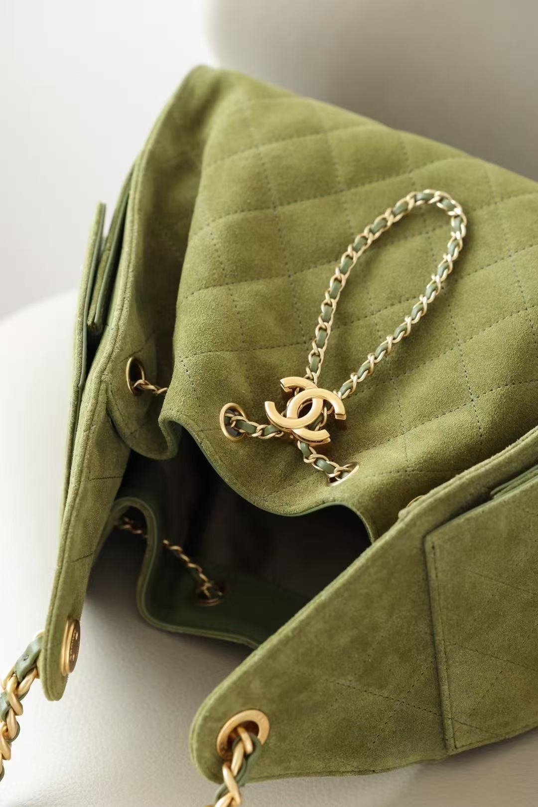 CC 2025 Hobo Bag 30cm Matcha Green Suede