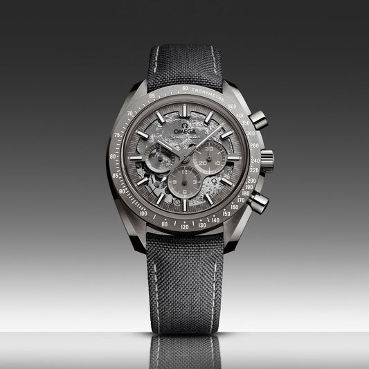 Speedmaster Grey Side of the Moon Grey Ceramic 44.25mm - Grey on Fabric Strap