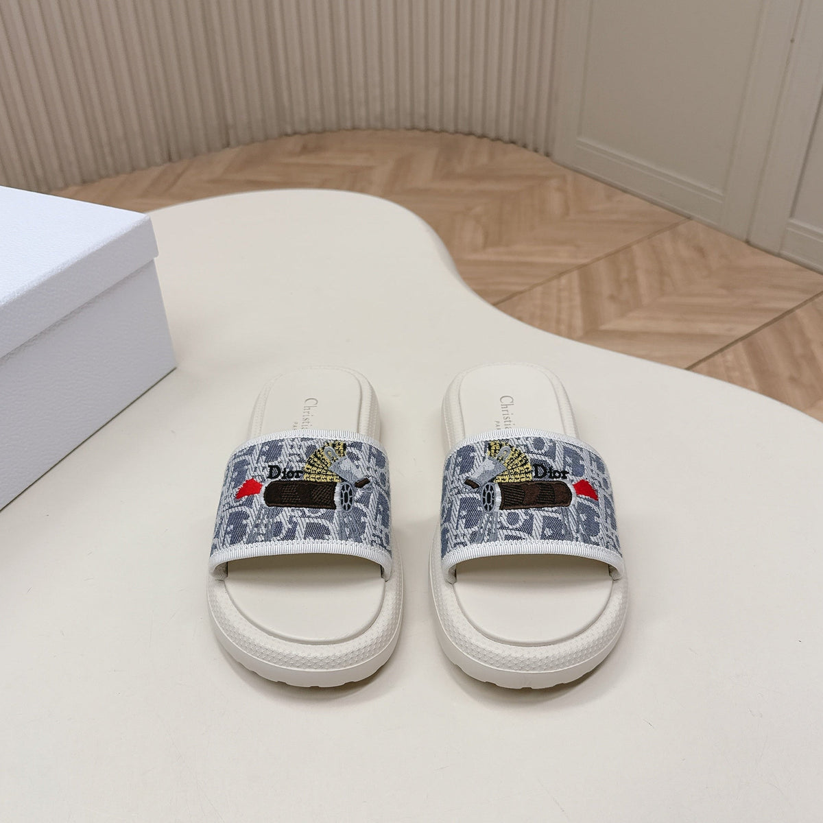 CD 26s Slippers White Blue Canvas Lambskin 643804