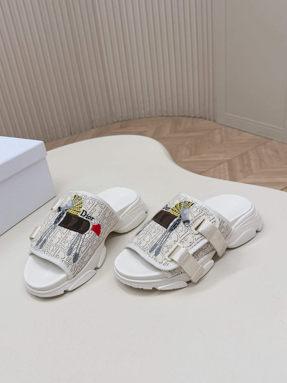 CD 26s Platform Slippers 35 Cream White Canvas Lambskin 643810