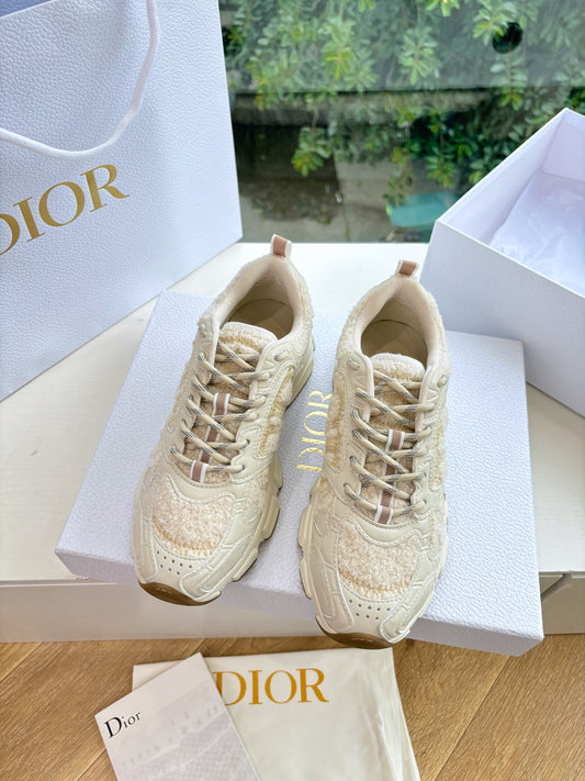 Dior Chrono Sneaker Beige Technical Wool and Leather 506845