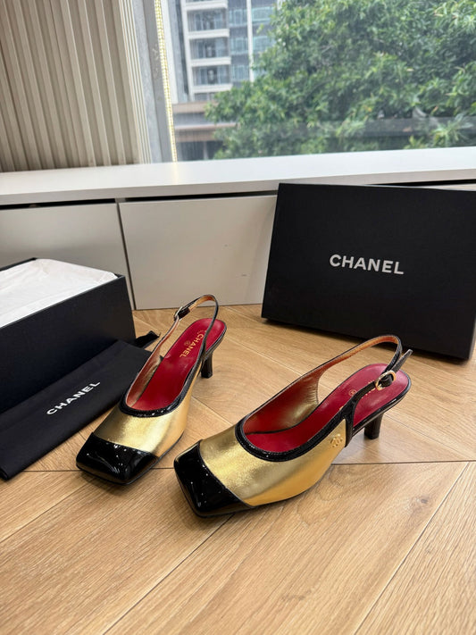 CC 26s Slingback Gold Black Patent Leather 933127