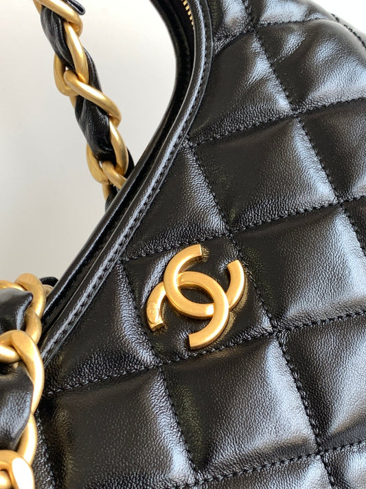 CC Hobo Bag 35 Black Lambskin 277765