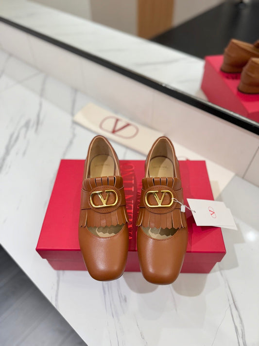 VT 2025 Signature Loafer Brown Calf Leather 295072