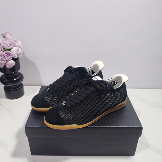 CC 26s Sneakers Black Suede Mesh 953776