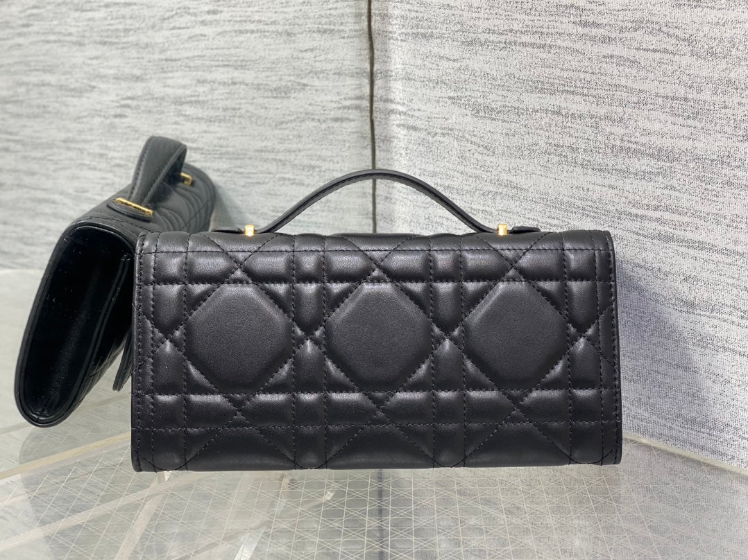 MISS CARO TOP HANDLE POUCH 24 IN BLACK MACROCANNAGE LAMBSKIN
