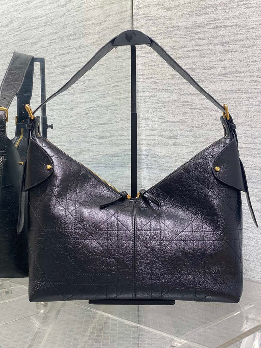 Dior 2025 Voyage Bag 34cm Black Grained Calfskin 267755