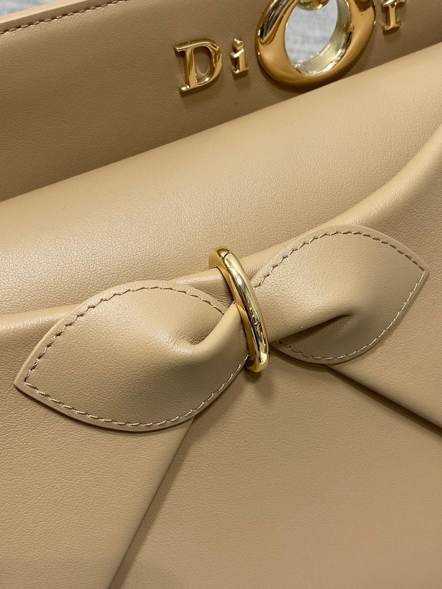 CD 26SS Bow-Adorned Bag Khaki Brown Calfskin 272513