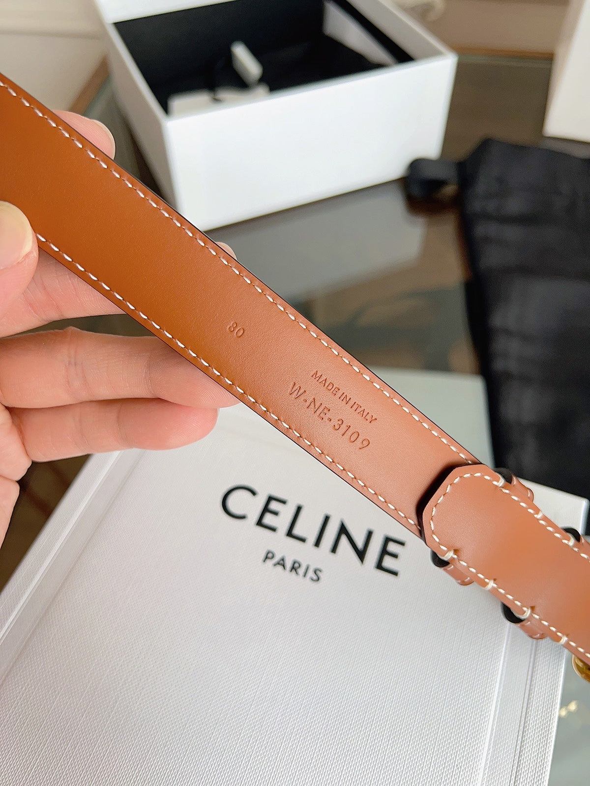 CELINE 26S BELT 25 MM IN BEIGE AND BROWN CALFSKIN 669835