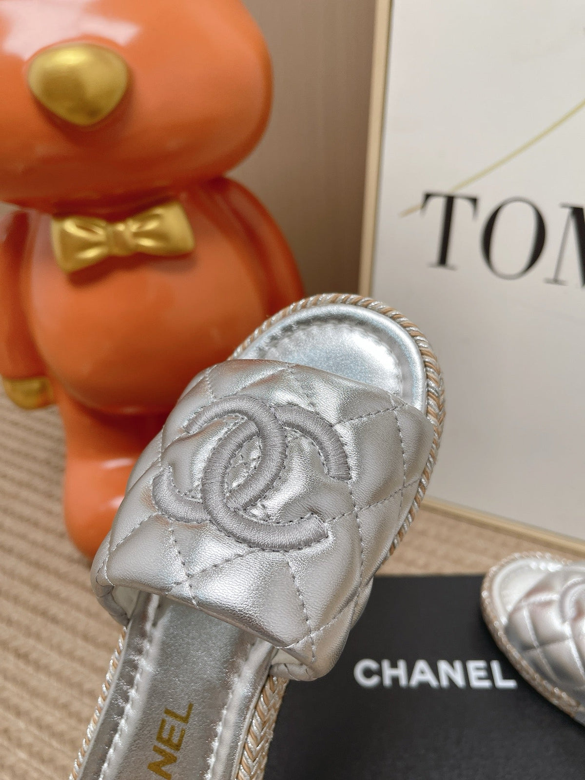 CC 26s Quilted Espadrille Slides Sliver Leather 950788