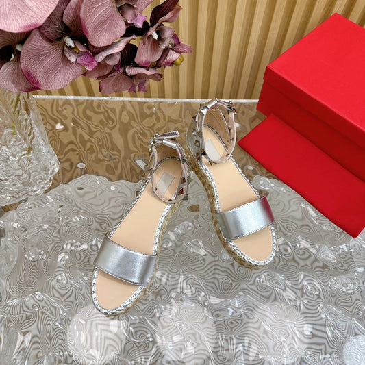 Rockstud Espadrille 45mm Silver leather sandals