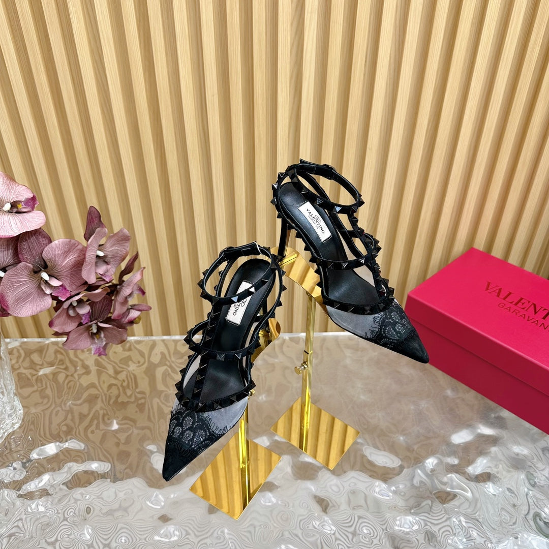 Rockstud Metallic Ankle Strap Pump 95mm Black Lambskin And Lace Fabric 102095