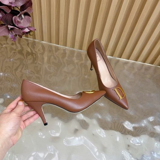 CD Buckle High-Heeled Elegant Shoes 85mm Brown Cowhide 537719