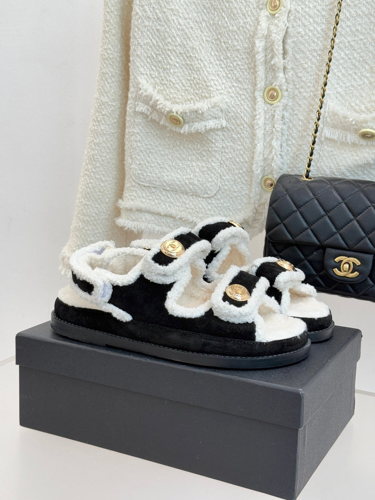 CC 26 Dad Sandal Black mix White Velvet Wool 609762