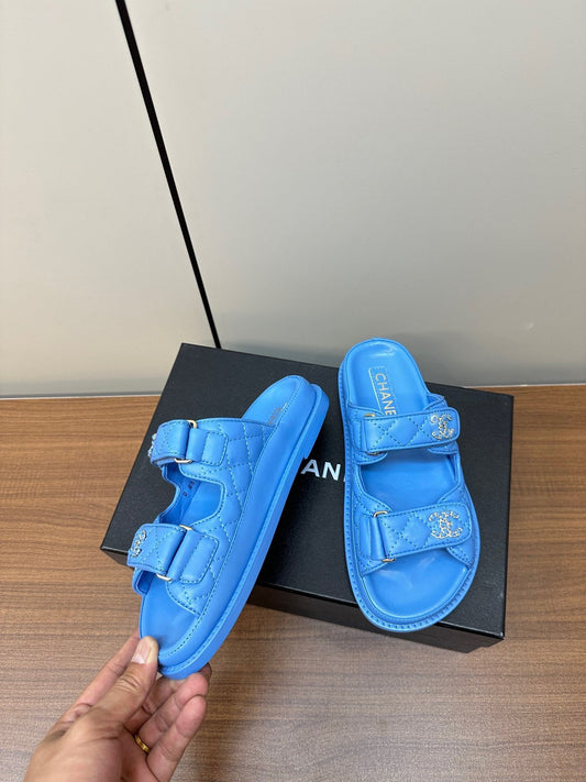 CC 26s Dad Sandal Bright Blue Sheepskin 965034