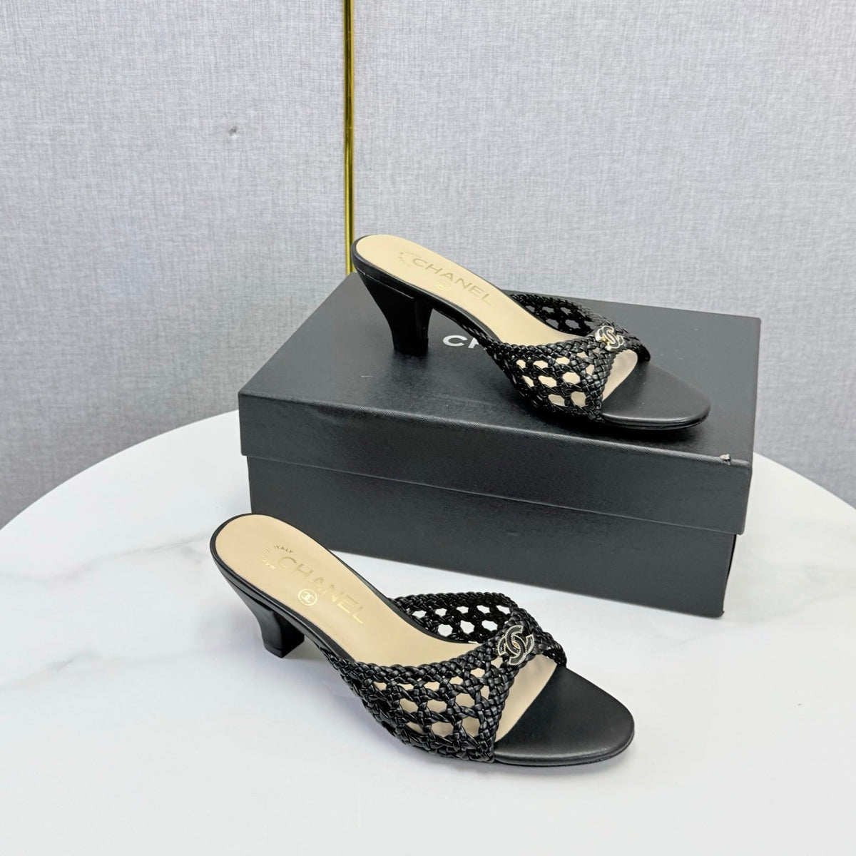 Chanel 2026 Mules 40mm Woven Sheepskin 801634