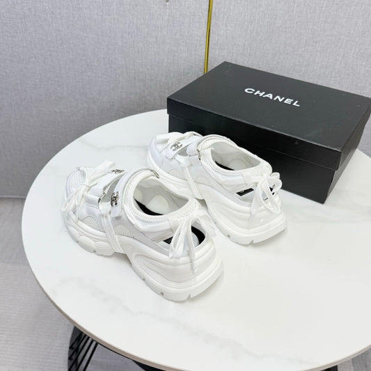 CC 26s Casual Sneakers White Leather Mesh 865832