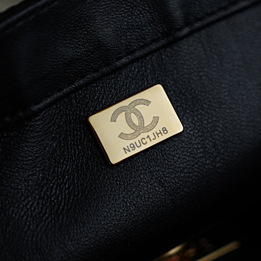 Chanel 2026 Flap Bag 20cm Green Mix Colors Sequin Leather