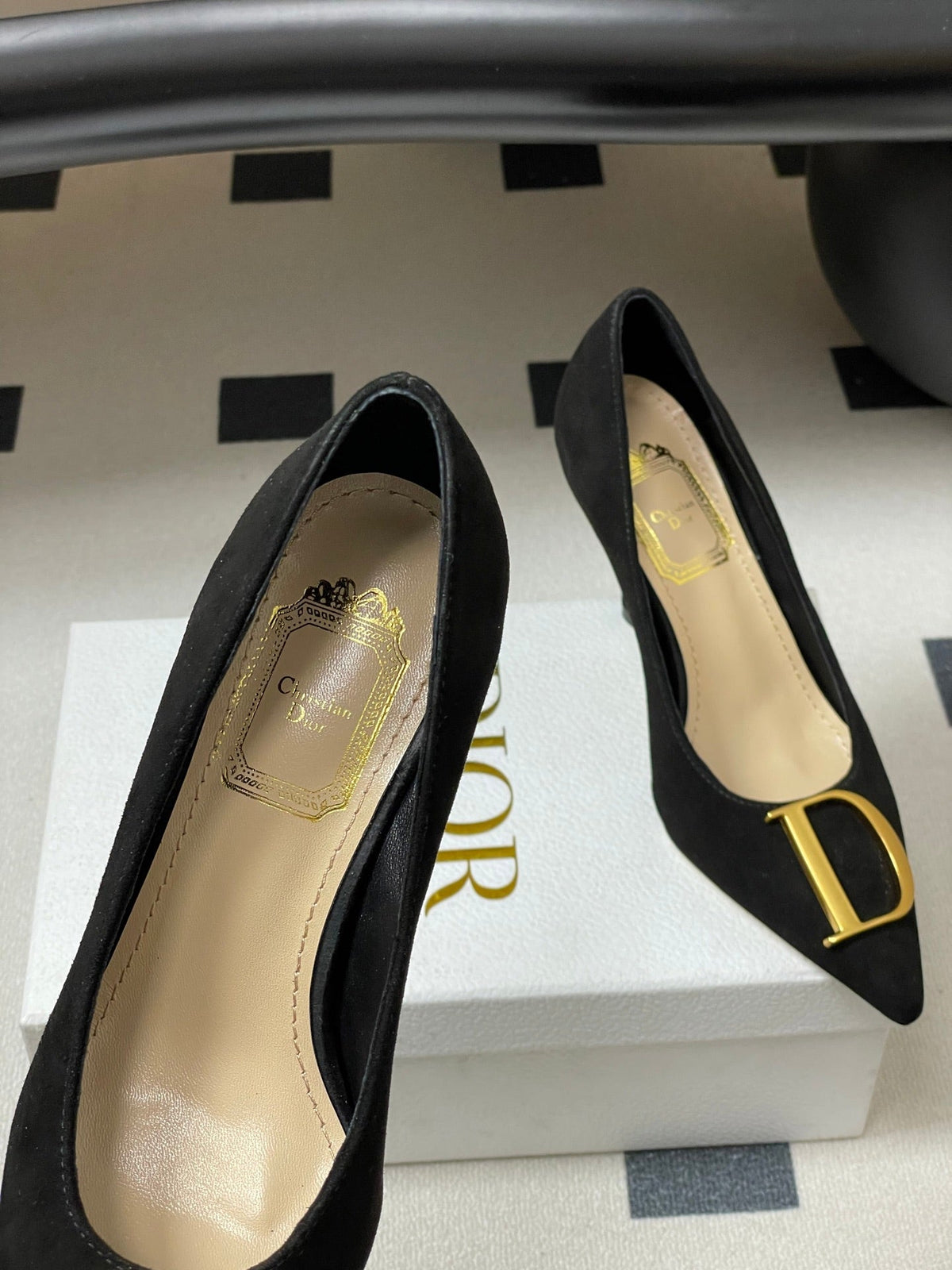 CD 26 High-Heeled 85 Pumps Black Suede 593596
