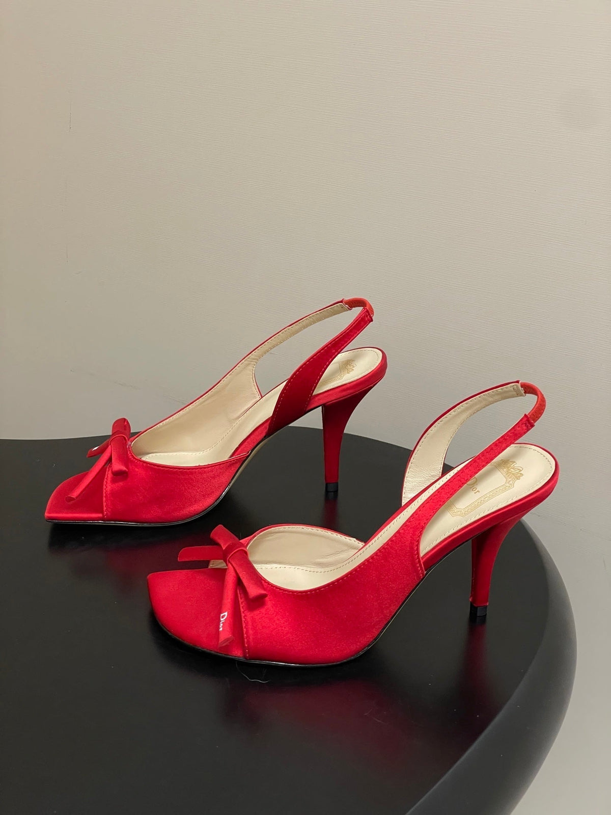 CD 26 Slingback 85 Red Beige Leather Silk Fabric 593603