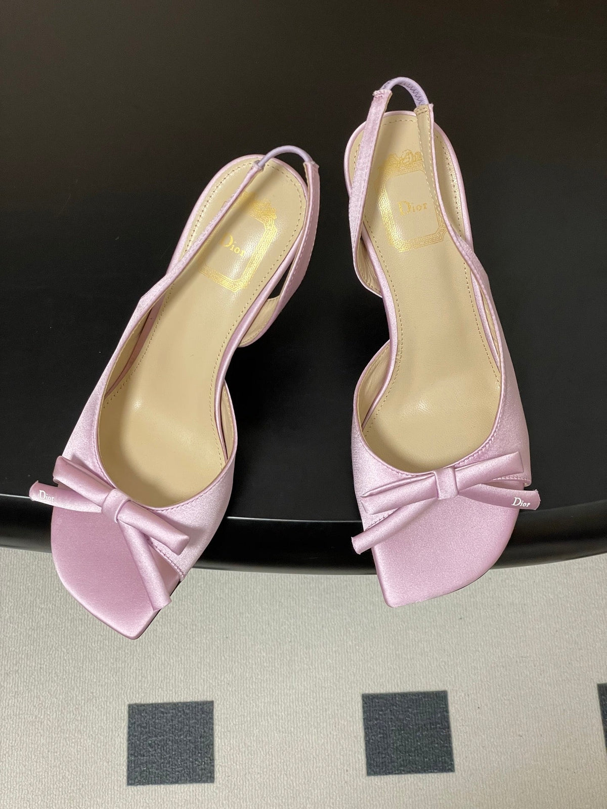 CD 26 Slingback 85 Light Purple Leather Silk Fabric 593604