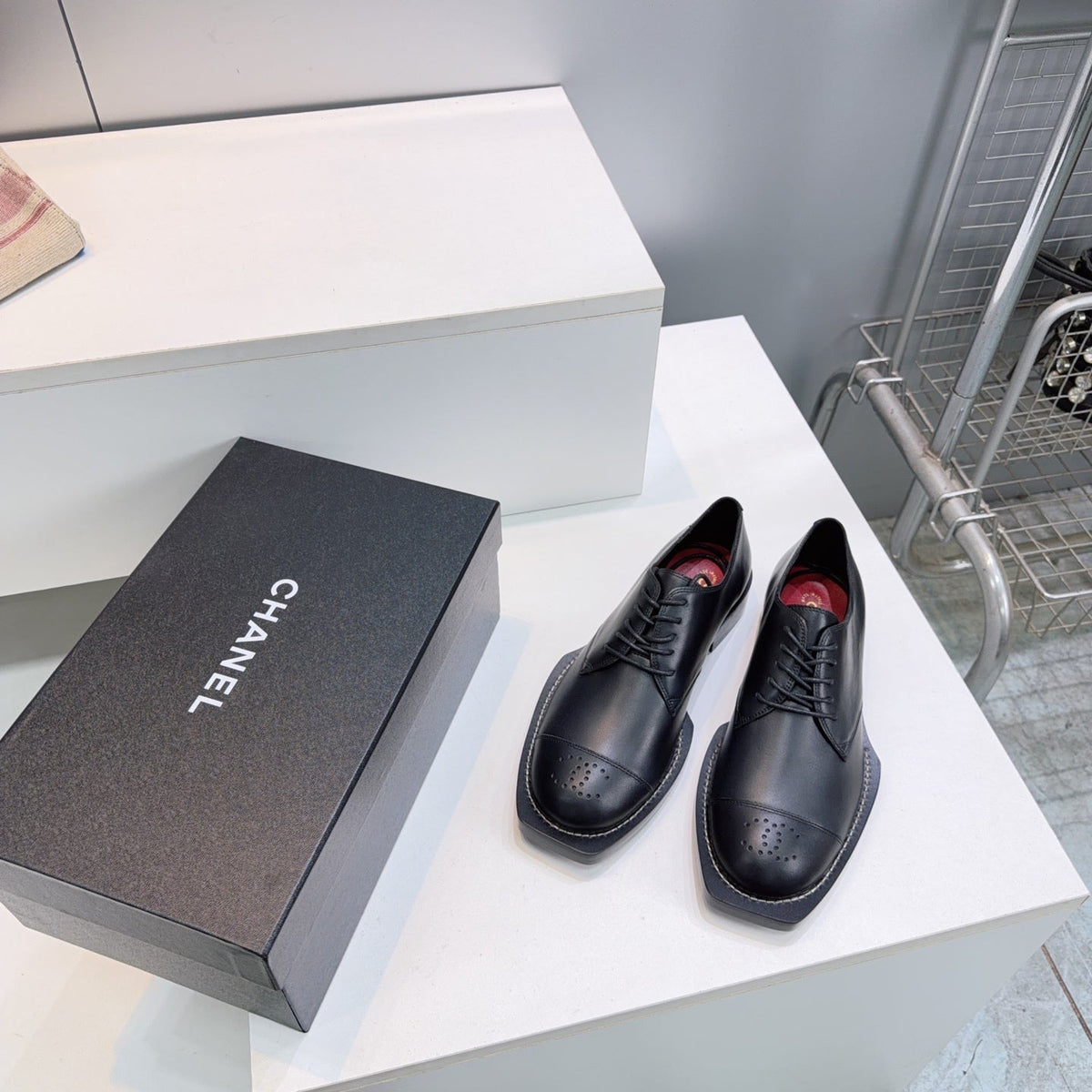 CC Lace-Up Shoes Black Calfskin 842727