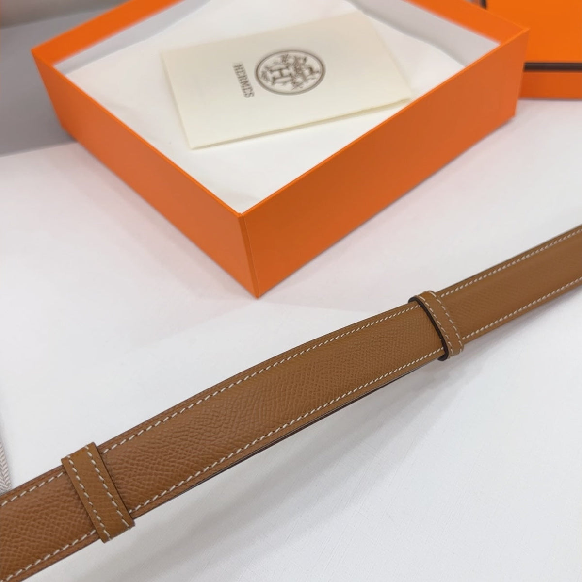 Collier De Chien Belt 30mm Gold Epsom Gold Buckle