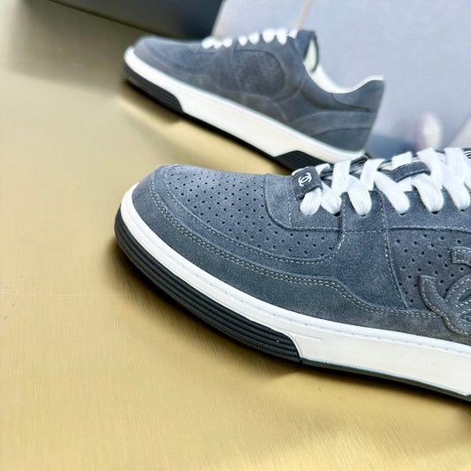 CC 24C Cruise Sneakers Grey Suede 980929