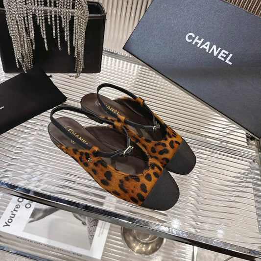 CC 2026 Retro Sandals Leopard Print Calf Hair 668079