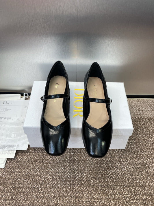 CD Chunky Heel Round Toe Ballet Black Patent Leather 524205