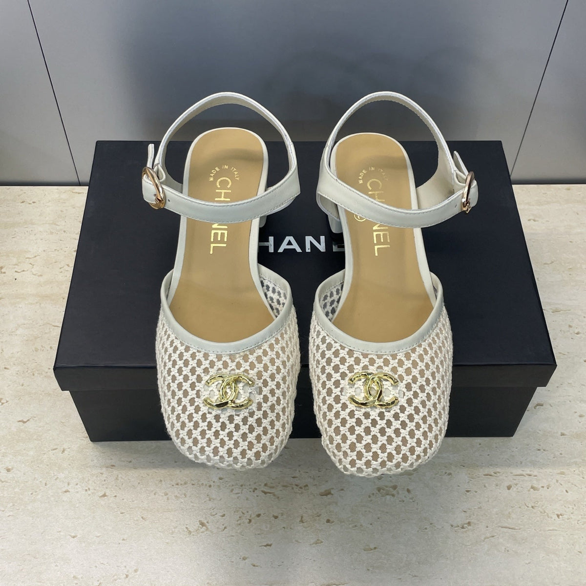 CC 26 Slingback Pump 45mm White Beige Mesh Sheepskin 607482