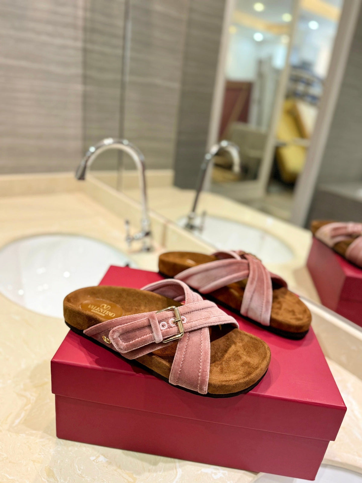 VT 26s Fussfriend Slides Pink Brown Velvet Suede 985428