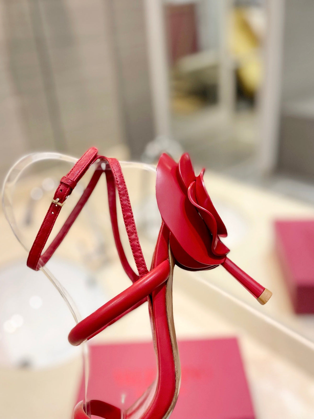 VT 26s Atelier Rose Sandals Red Leather 985380