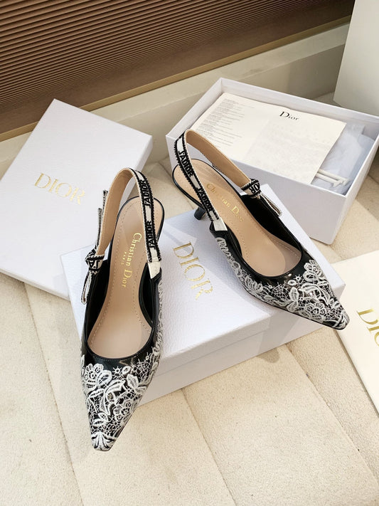 CD 26s J'Adior Jacquard Embroidered Slingback 6.5 Black Patent Leather 614928