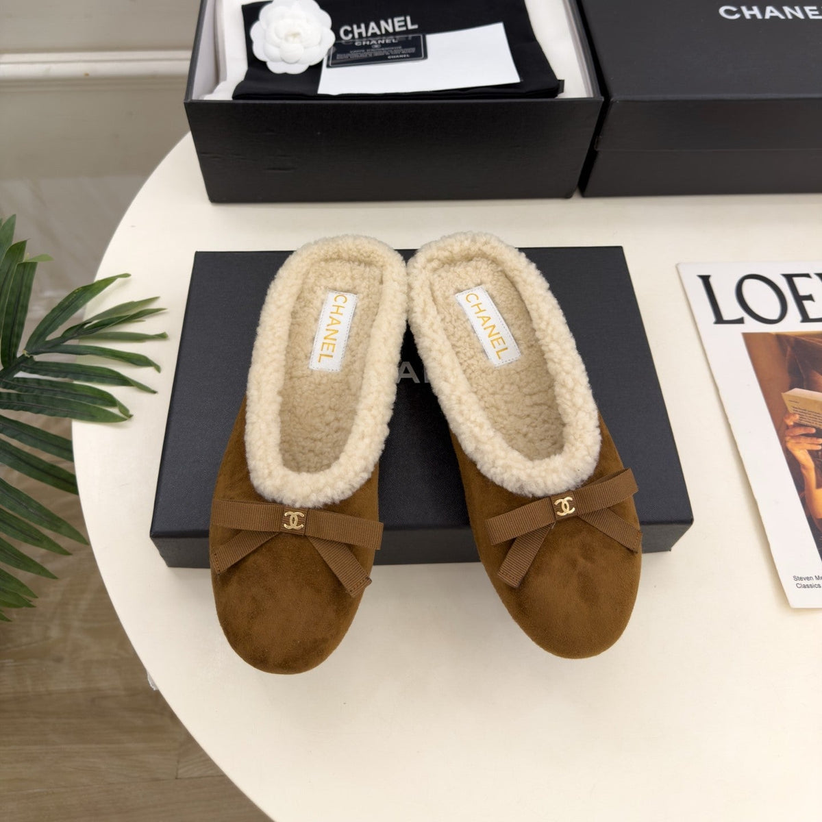 CC 26s Mules Dark Brown Shearling 111936