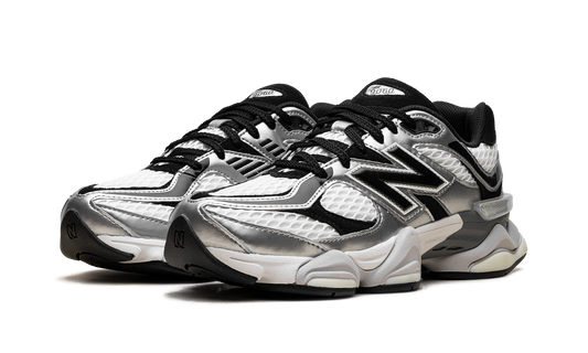 9060 "Shoe Palace Metallic" U9060SP